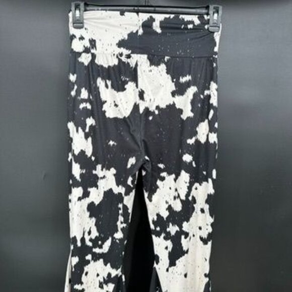 Sterling Creek Cow Print Bell Bottoms Size Medium Stretch Flare Cows Come Home B - Picture 9 of 9